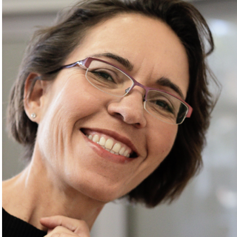 Headshot of Miroslava Chavez-Garcia